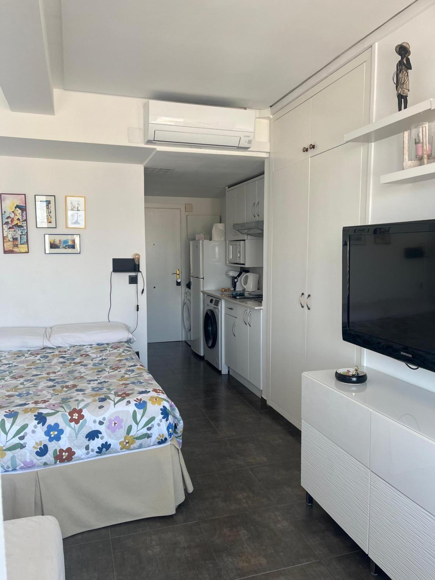 Centrico Apartamento En El Riscal 阿利坎特 外观 照片